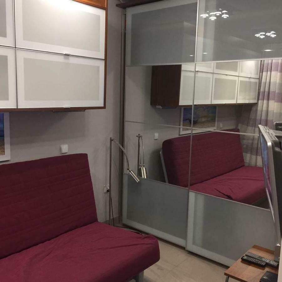 Apartmán Karmelek Varšava Exteriér fotografie